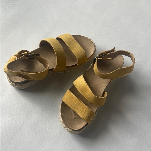 Agnes Strappy Espadrille Sandals - Picture 7 of 9